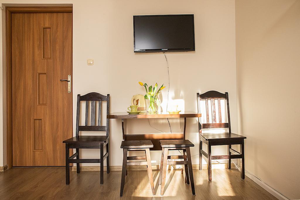 Pokoje Stare Miasto Apartment Krasków Cameră foto